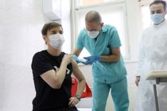 Registrace pro všechny od 1. února je nejistá. Stát uvažuje, že upřednostní lidi 65+