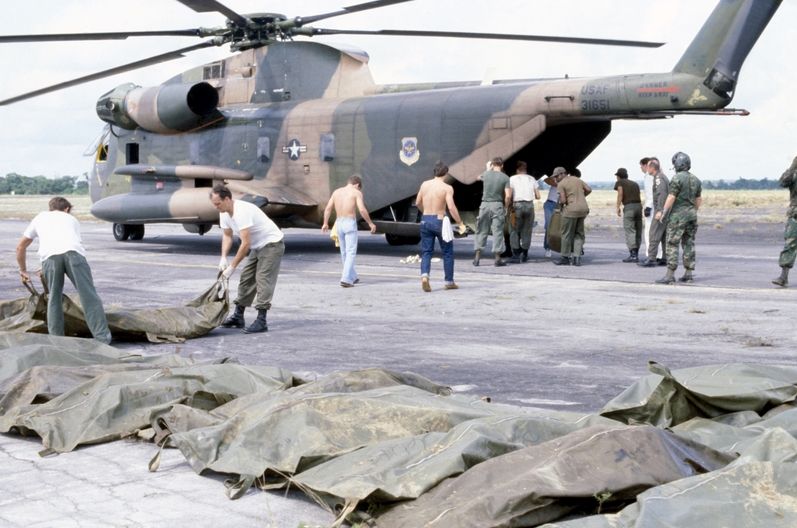 Nepoužívat / Jednorázové užití / Fotogalerie / Jonestownský masakr / Wiki