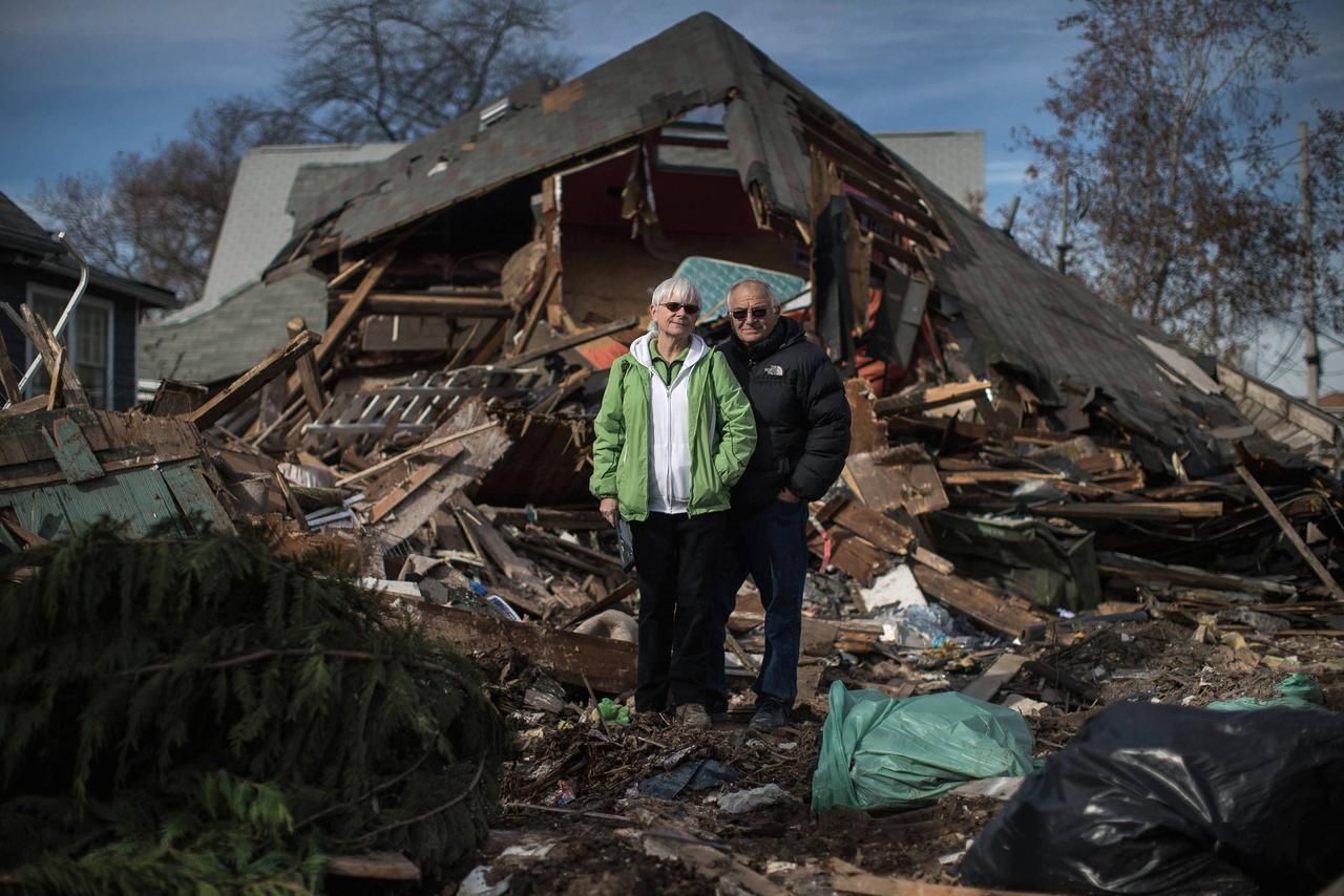 Foto: Přežili řádění bouře Sandy. Pohledněte jim do tváře.