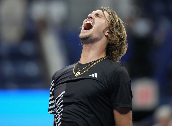 Alexander Zverev při utkání s Jannikem Sinnerem na US Open 2023