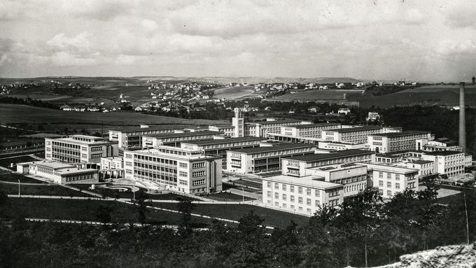 Chudobinec, vojenský lazaret, nemocnice. Ojedinělý areál otevřel Masaryk před 95 lety