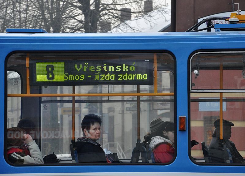 Ve smogu bez jízdenky