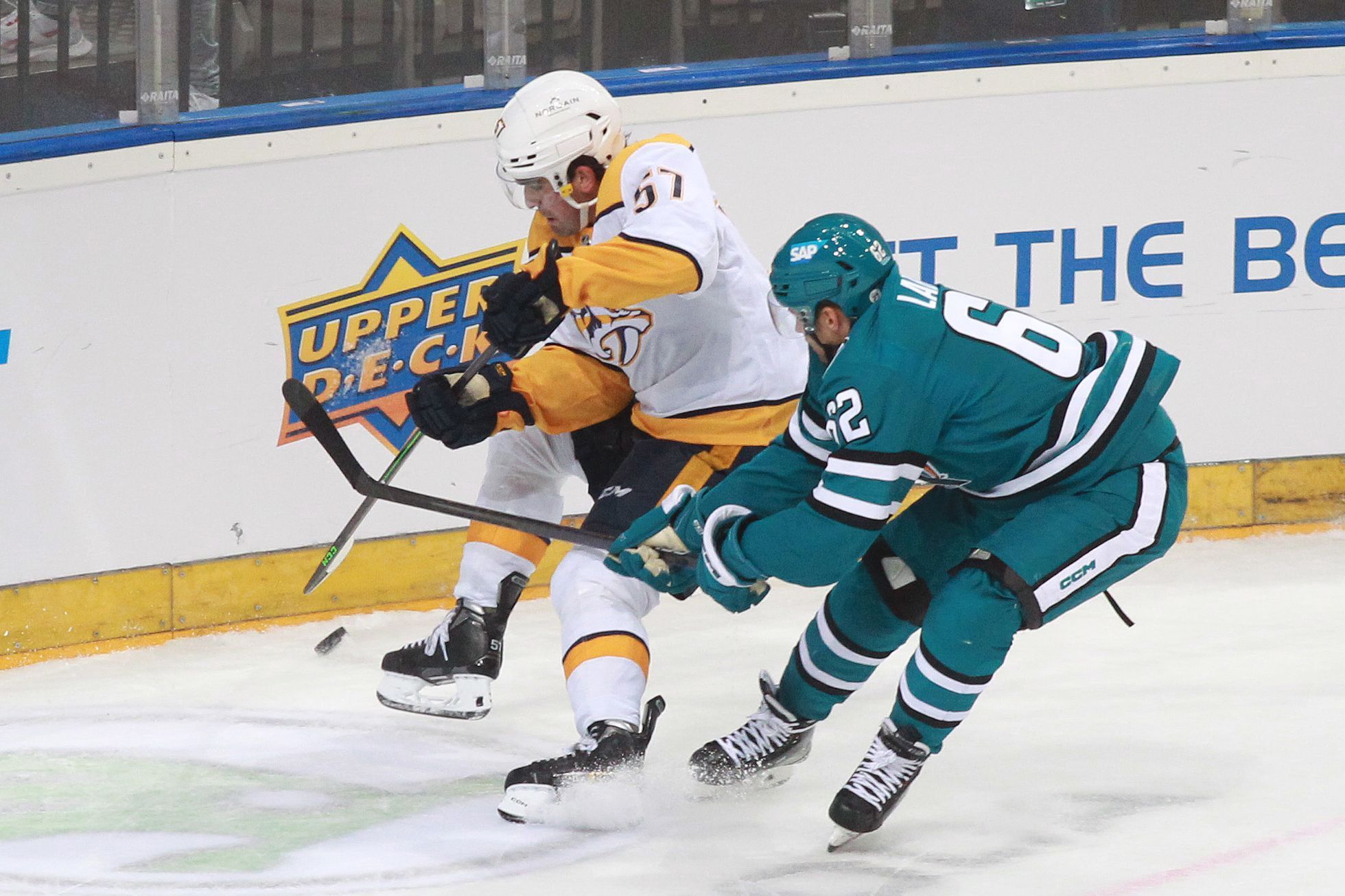 San Jose Sharks vs. Nashville Predators v Praze