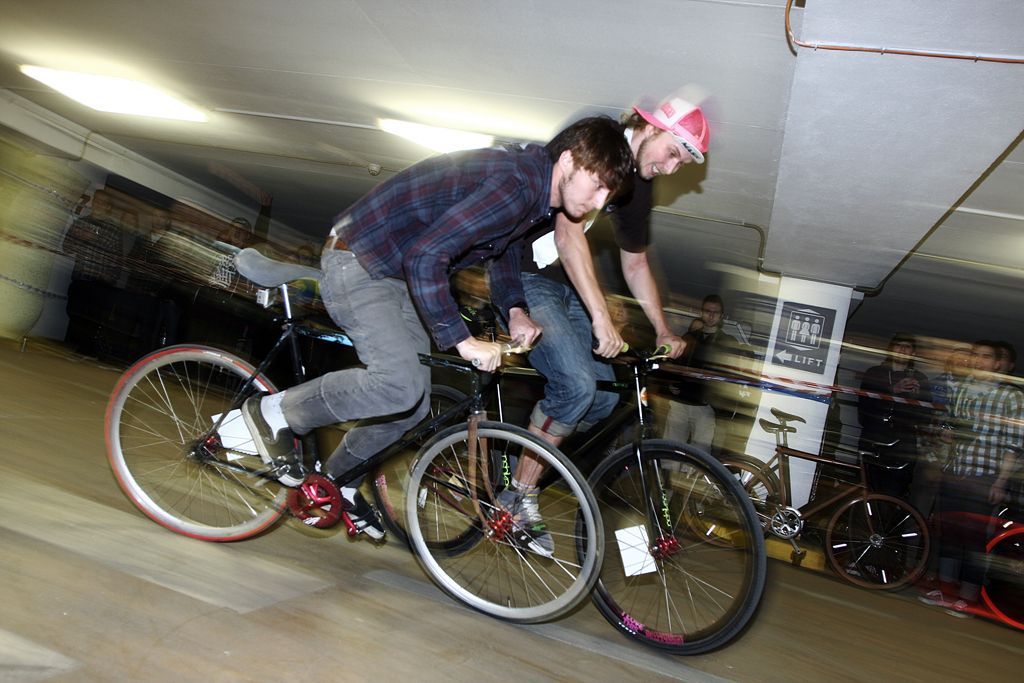 Garage race