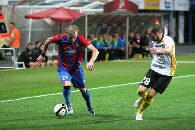 Fotbalista František Rajtoral v odvetném kvalifikačním utkání Evropské ligy 2012/13 mezi Plzní a Lokerenem.