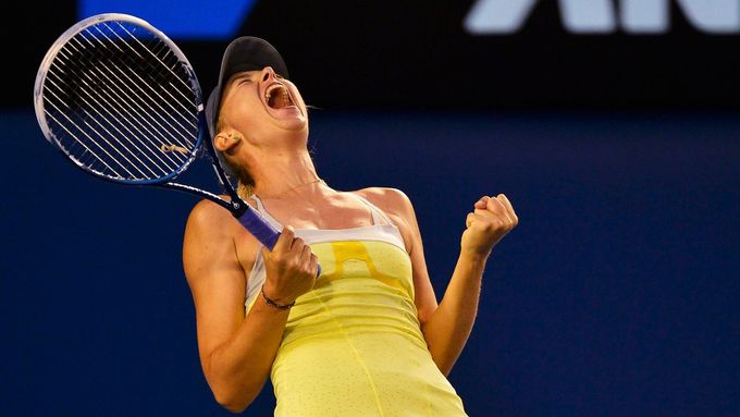 Maria Šarapovová prochází turnajem v Melbourne jako nůž máslem. Tentokrát si na chleba namazala bývalou jedničku Venus Williamsovou