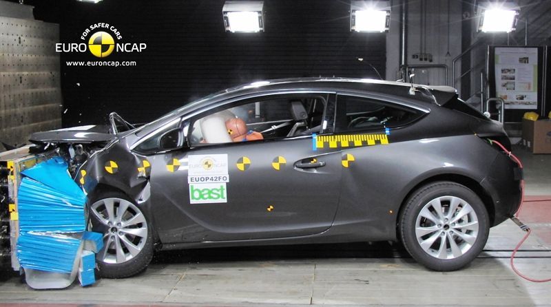 EuroNCAP - říjen