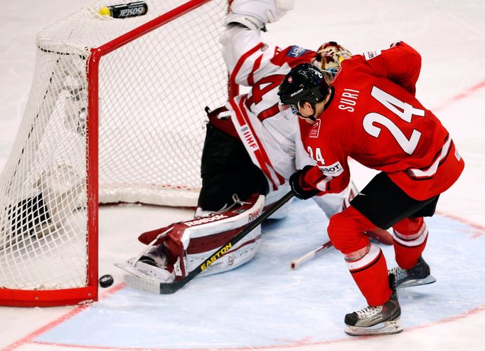 MS v hokeji 2013, Kanada - Švýcarsko: Mike Smith - Reto Suri, vítězný nájezd