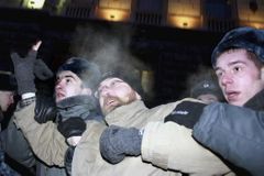 Rusko: Boj o nevládní organizace sílí