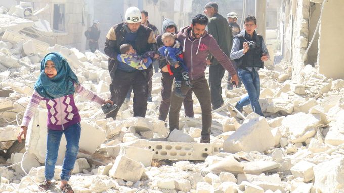 Chystá se rozhodující ofenziva na Idlib plného civilistů.