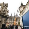 Snesení zvonů z bývalé Jezuitské koleje, Kutná Hora, zvony