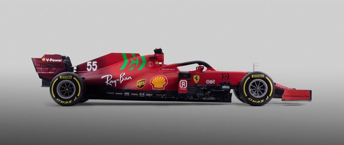 Nový monopost F1 Ferrari SF21 pro sezonu 2021.