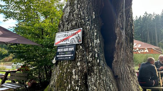 Úsekové radary a dohled policie? Nejoblíbenější kopce v Česku budou pod kamerami
