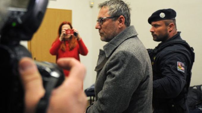 V souvislosti s pronájmem radarů policie obvinila pět lidí včetně bývalého starosty Stanislava Horáčka (na snímku)