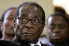 Mugabe se vrátil do Zimbabwe, spekulovalo se o jeho zdraví