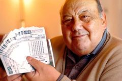 Chorvatský Chuck Norris. Příběh muže, který sedmkrát přežil smrt a pak vyhrál milion