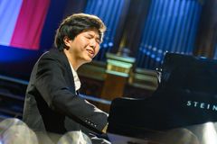 Soutěž Pražského jara vyhráli Korejci, klavírista Zoukal byl druhý