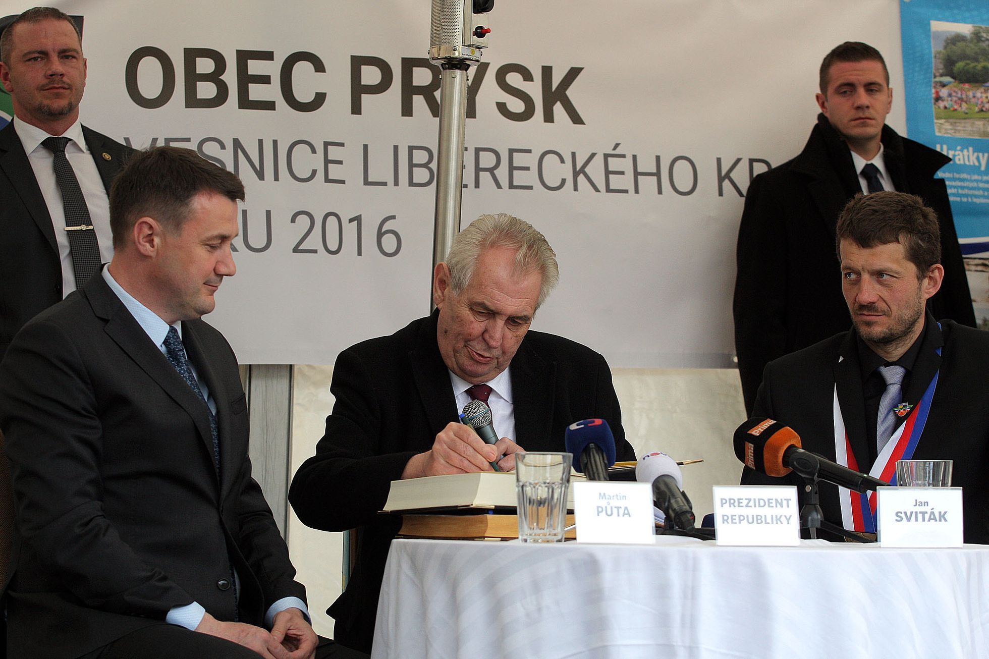 Prezident v obci Prysk