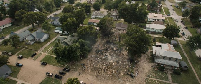 Snímek ze Zabijáků rozkvetlého měsíce.