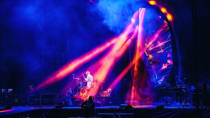 Skladba Knights od Cydonia, jak ji Muse zahráli tuto neděli na Rock for People. Foto: Petr Klapper