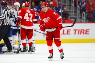 Filip Zadina v přípravném utkání za Detroit.