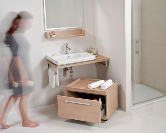 Ať se zákazník rozhodne pro jakoukoliv variantu, vždy se mu dostane širokého spektra skříněk umožňujících maximálně využít úložného prostoru koupelny.