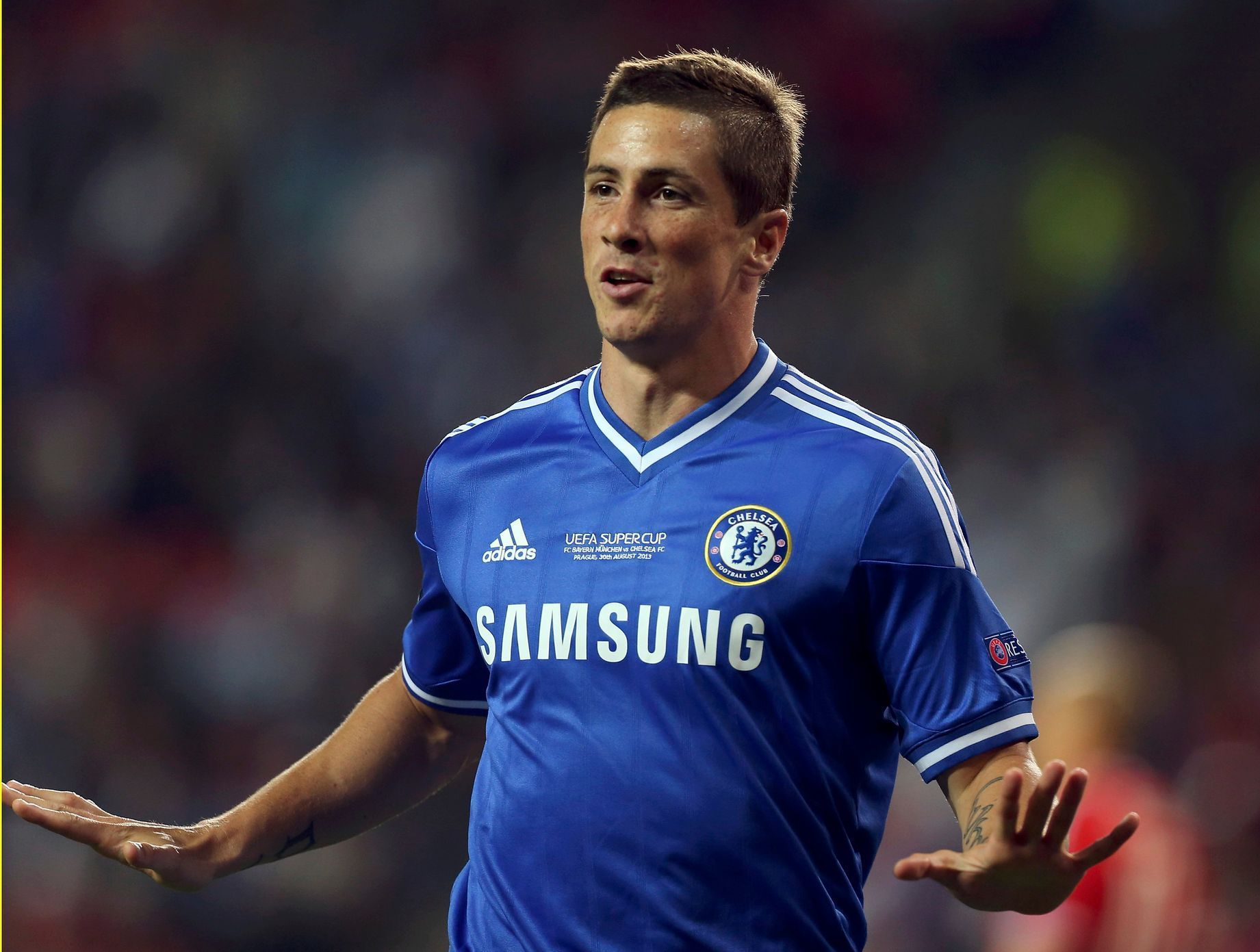 Torres slaví gól do sítě Bayernu v Evropském superpoháru