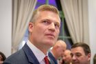 Tohle je moc i na Babiše. Turek nezadržitelně míří k finální směšnosti, míní Honzejk