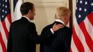 Emmanuel Macron na návštěvě u Donalda Trumpa v Bílém domě.