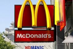 Experti o McDonald's: Happy Meals učí děti tloustnout