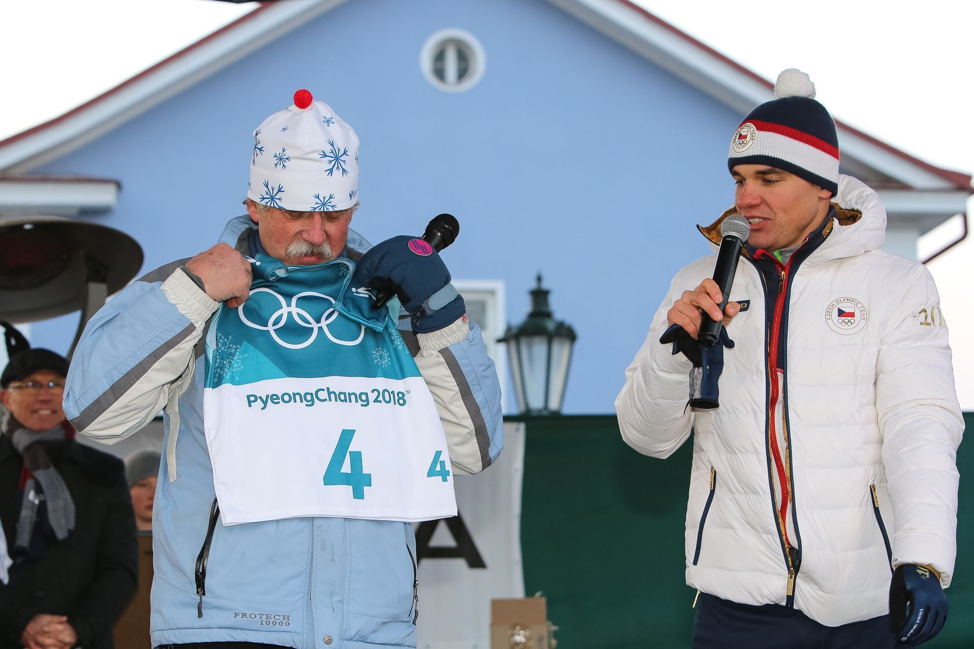 Vítání čtyř olympioniků ve Vrchlabí (2018) - Michal Krčmář, Eva Samková, Karolína Erbanová a Karolína Grohová