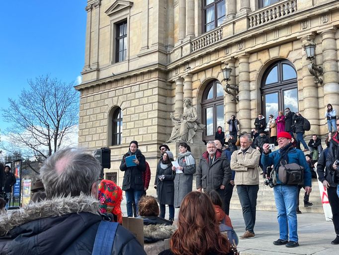 Vysokoškolští pedagogové protestovali proti nízkým mzdám.