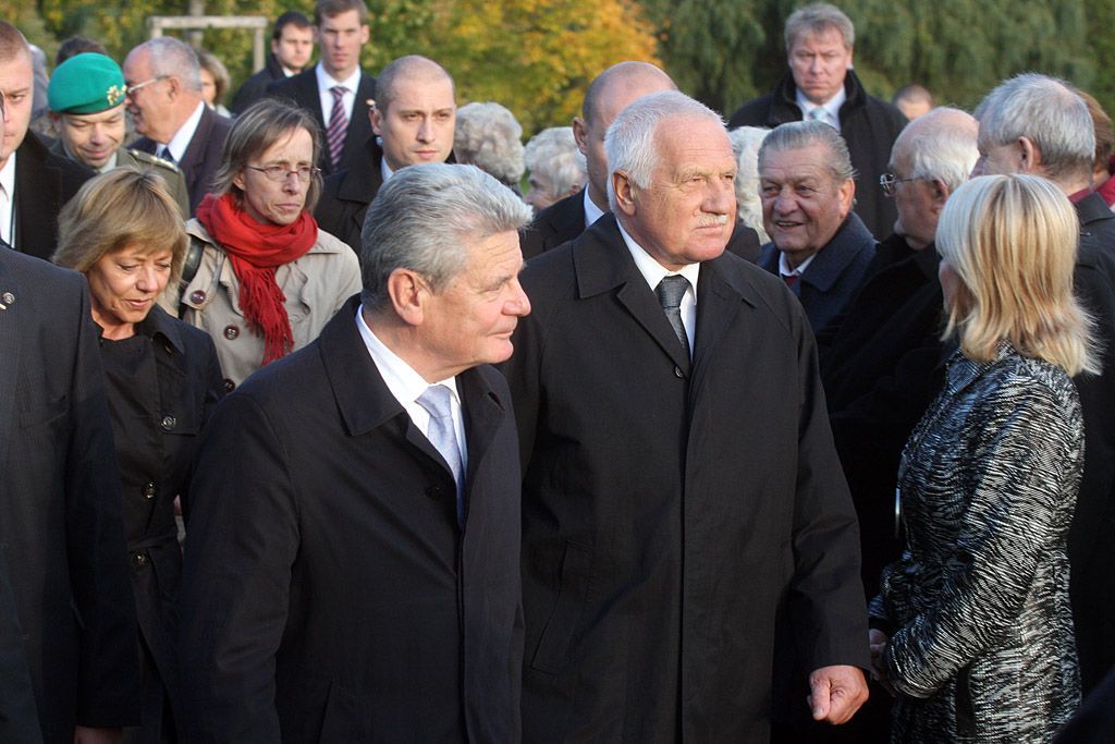 Joachim Gauck na návštěvě v Lidicích
