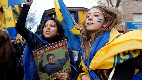 FOTO Fanoušci Boky šílí, končí jejich modla Riquelme