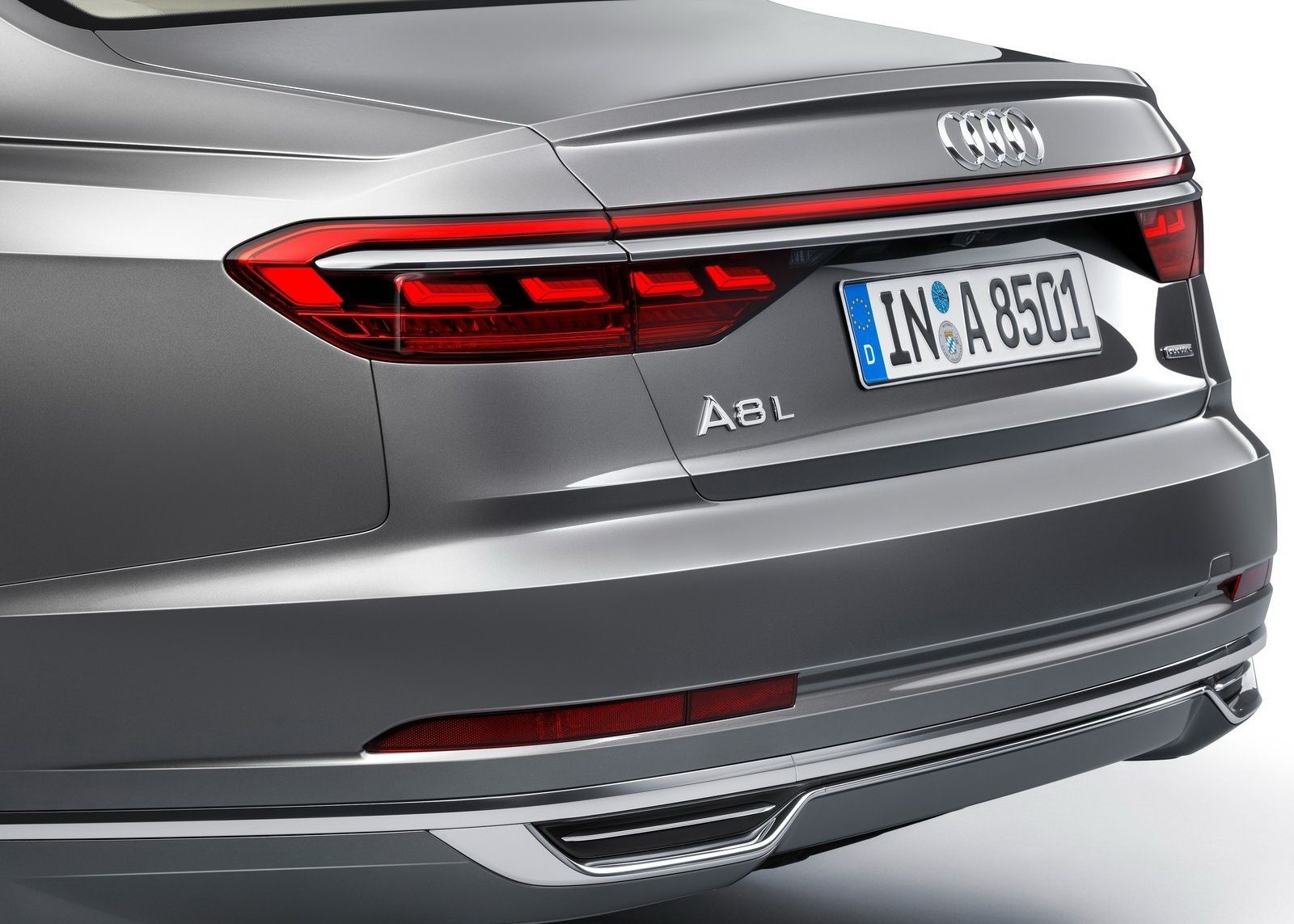 Audi A8 L