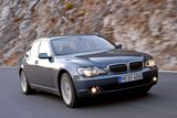 BMW 750i LPG (2006). Výkon motoru: 366k. Najeto: 226 000 km. Cena: 260 000 Kč