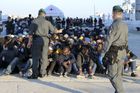 Běženci se vrací k "osvědčené" trase do Evropy, připlouvají přes Itálii a Španělsko
