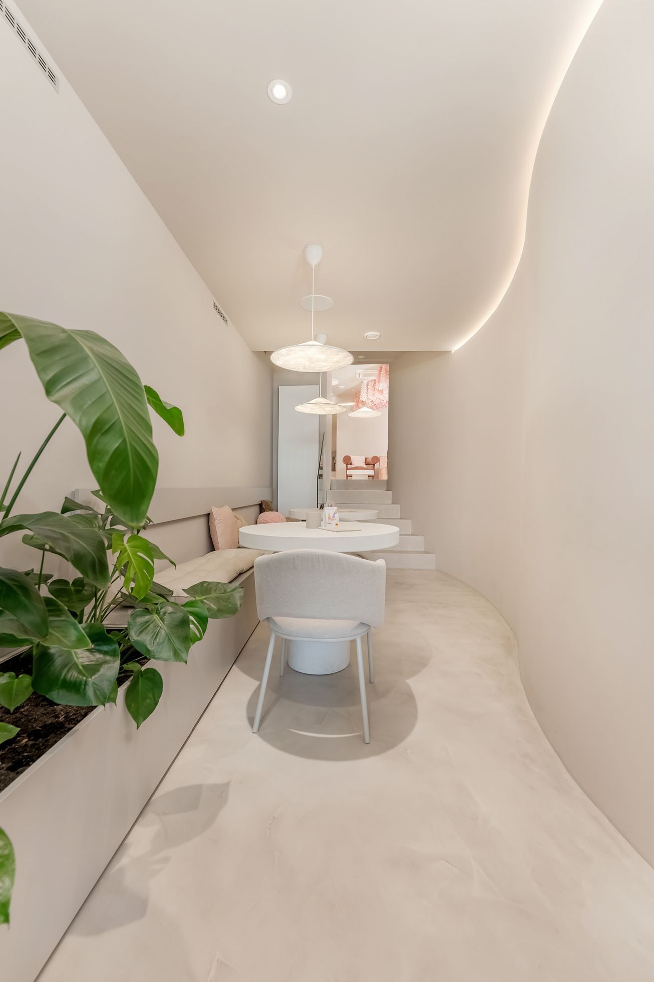 Sakura, kavárna, feng šuej, interiér, architektura, design