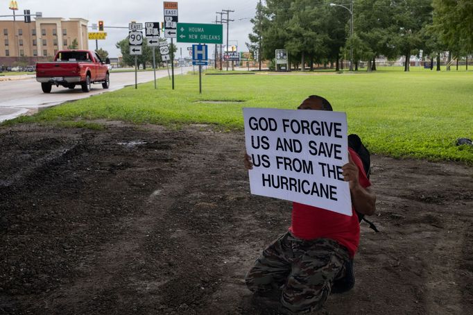 Hurikán Ida zasáhl americký stát Louisiana.