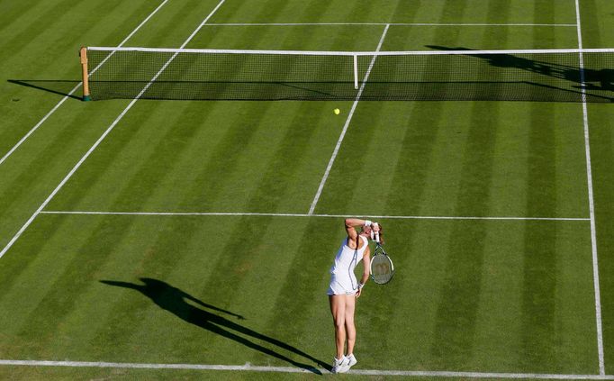 Lucie Šafářová v prvním kole  Wimbledonu 2015