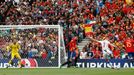 Euro 2016, Česko-Španělsko: Tomáš Necid - David de Gea