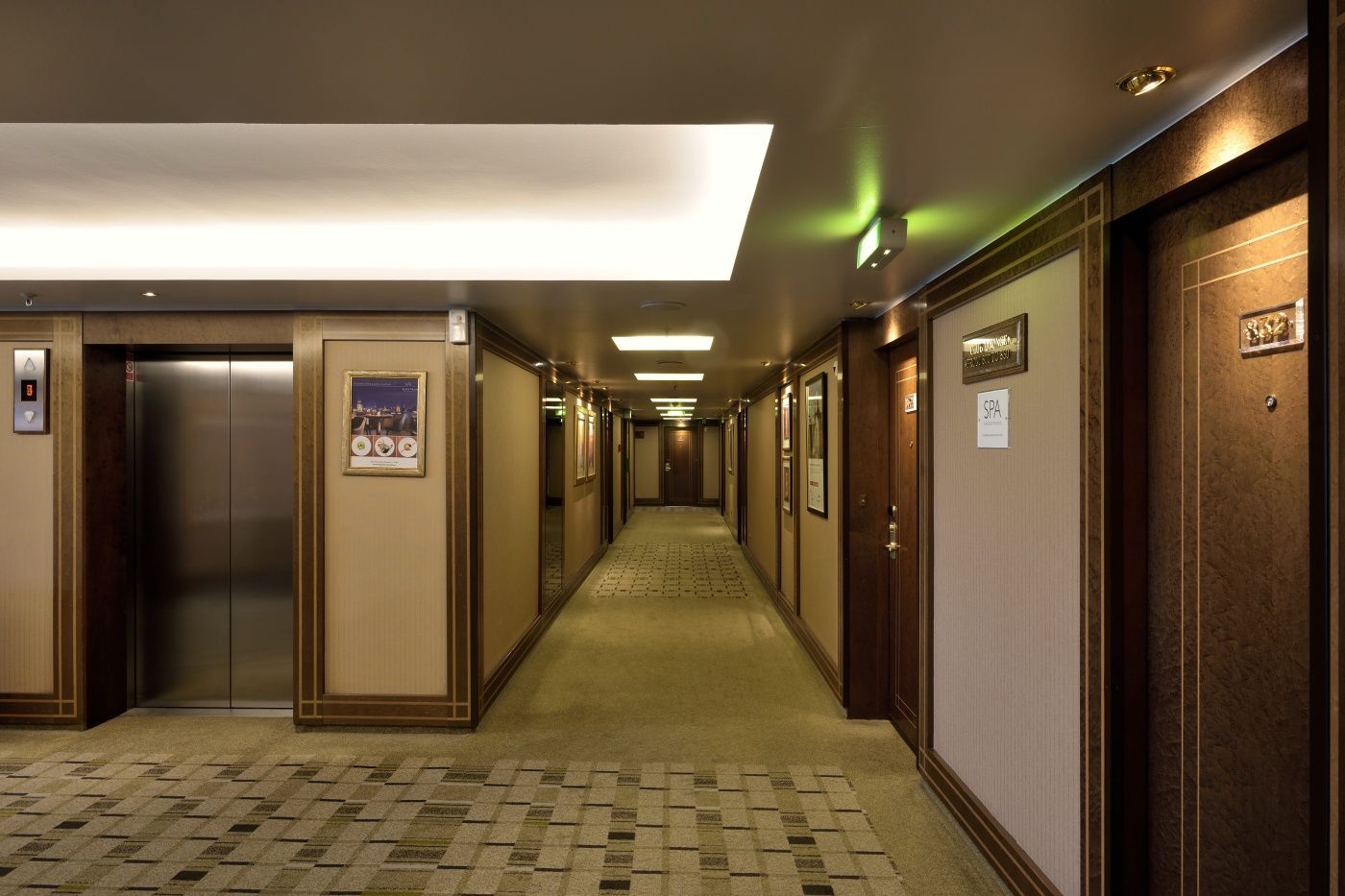 Hotel Intercontinental Praha.