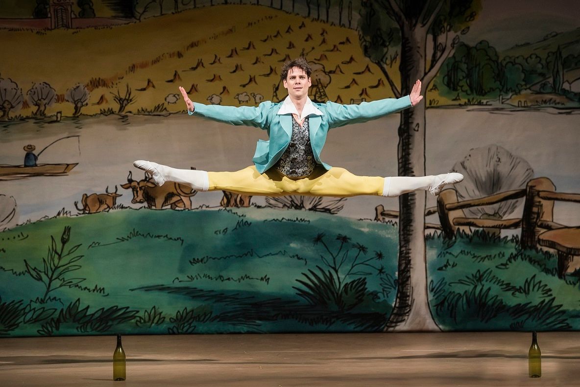 Snímek ze zkoušek baletu Marná opatrnost.