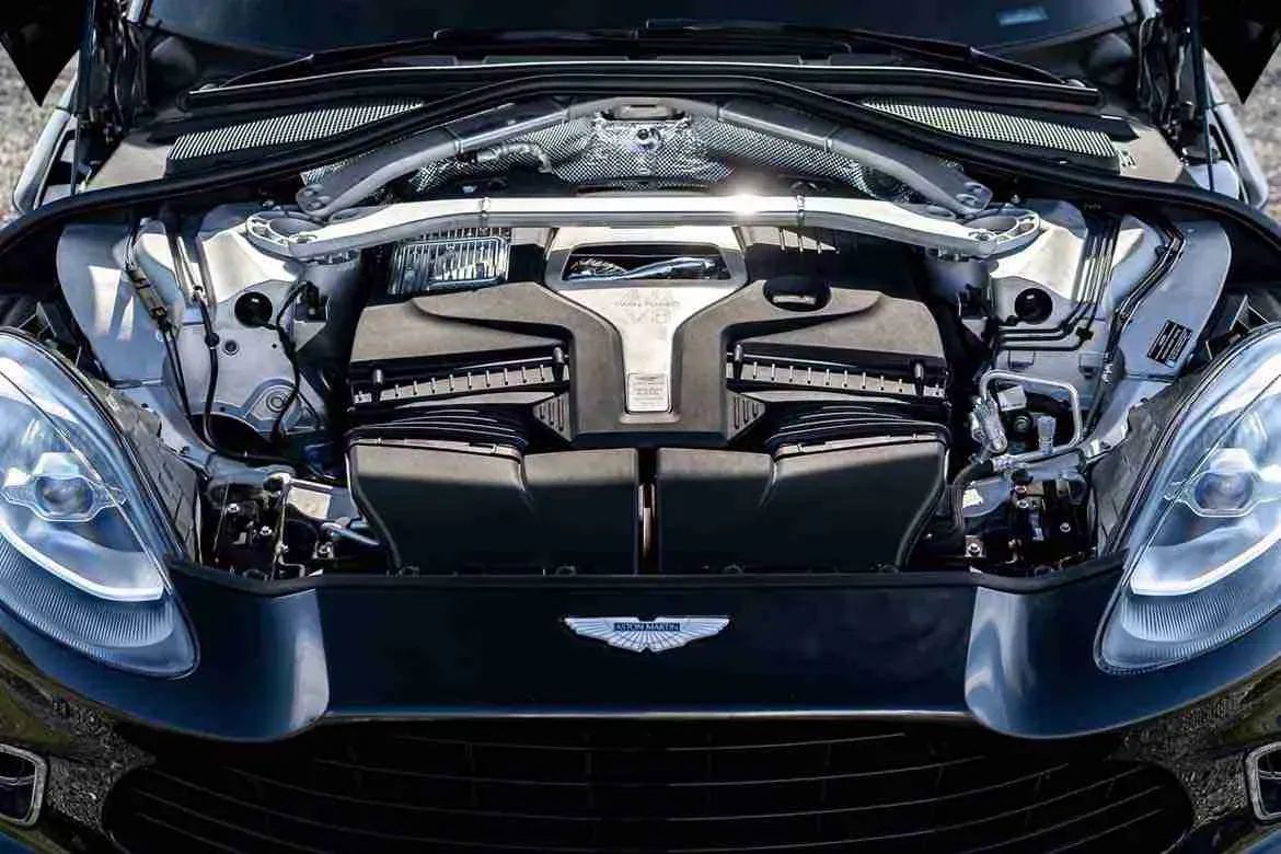 Aston Martin DBX