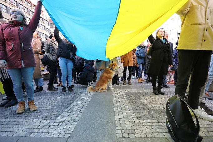 Demonstrace na Václavském náměstí. Praha, 27. 2. 2022