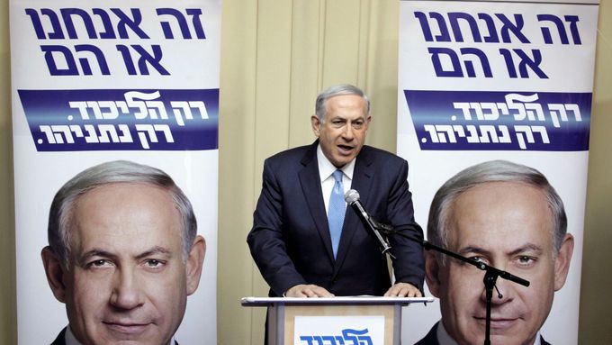 Izraelci si vybrali bezpečnost, ale zároveň Netanjahu neselhal v ekonomické oblasti, komentuje výsledky voleb bývalý velvyslanec Tomáš Pojar. Lidé podle něj chtějí funkční stát a nebýt terčem útoků.