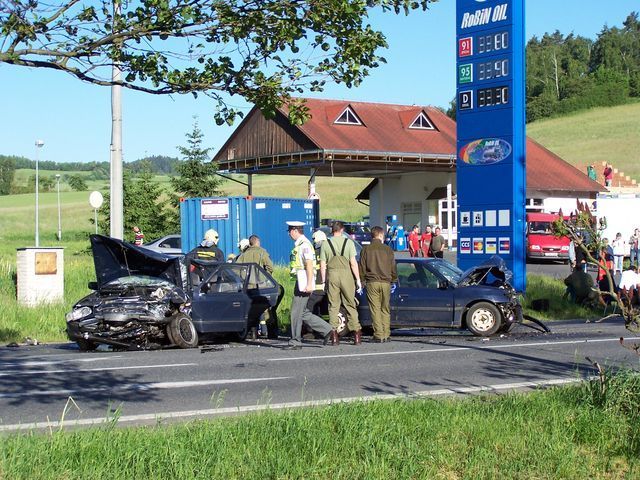 Smrtelná nehoda u Běšin na Klatovsku