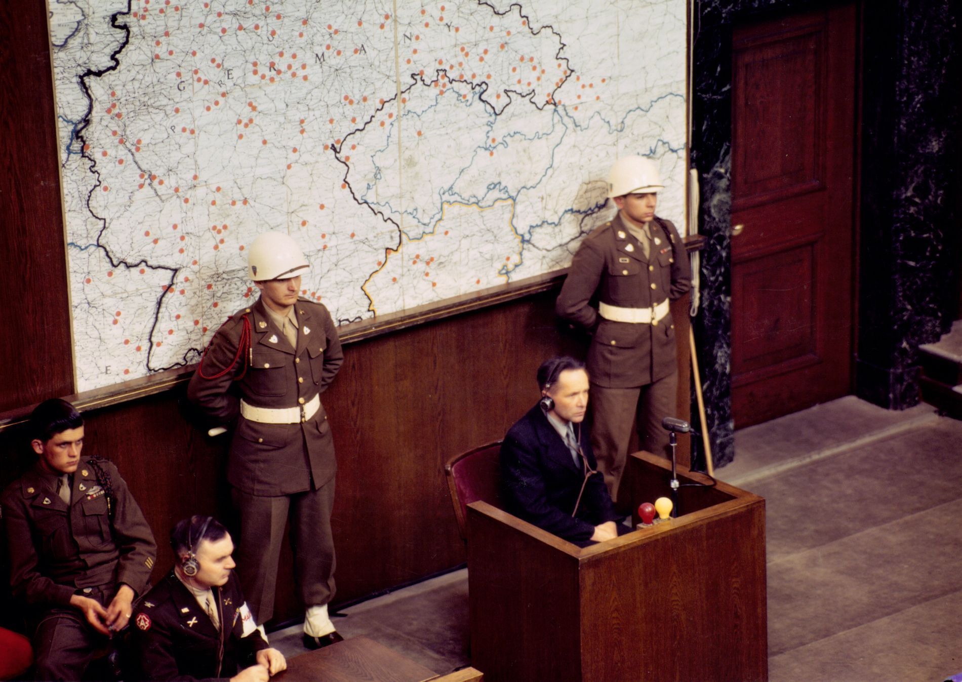 Muzeum norimberských procesů ukazuje dávné snímky zločinců