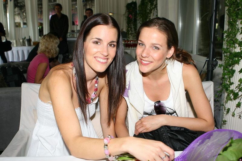 Soutěž o nejkrásnější nohy - Radka Kocurová a Lucie Váchová