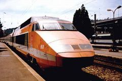 Vlaky z Čech se poprvé napojí na TGV